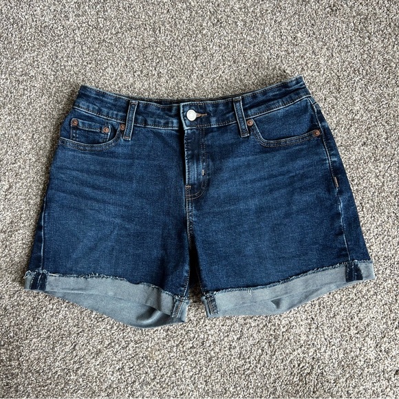 Levi’s Denizen Mid-rise Dark Wash Denim Shorts, Size 4 - Picture 1 of 6